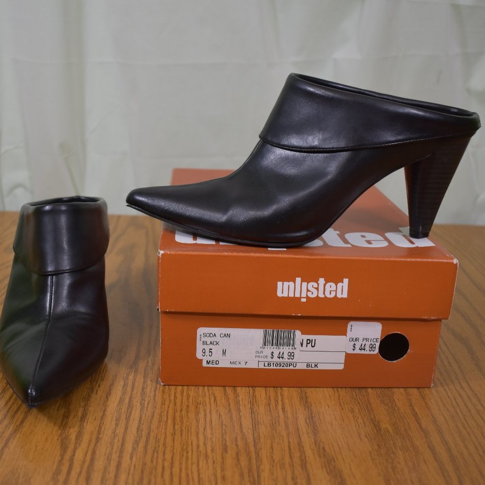 Unlisted by Kenneth Cole Ladies 9.5 Black Satin Shoe/Heels